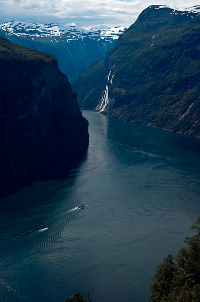 Geirangerfjord und Wasserfall "Die sieben Schwestern"