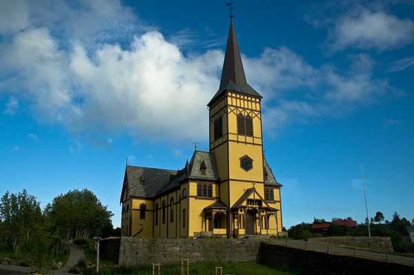 Kirche von Kabelvåg auf den Lofoten