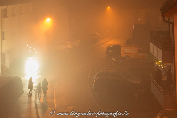 Feuerwerk im Nebel