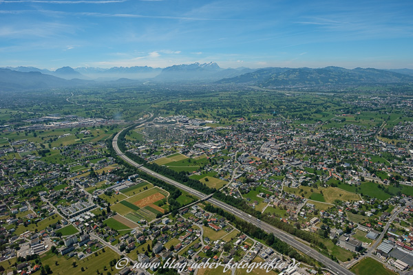 Die A14 mit dem Säntis im Hintergrund