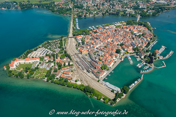 Lindau Hintere Insel mit Hauptbahnhof, Hafen und Yachthafen